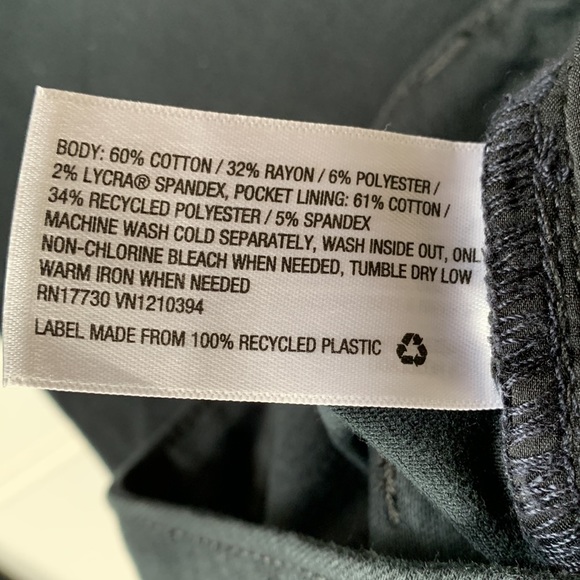 NWT- Universal Thread Black Skinny Size 26WR - Picture 4 of 7